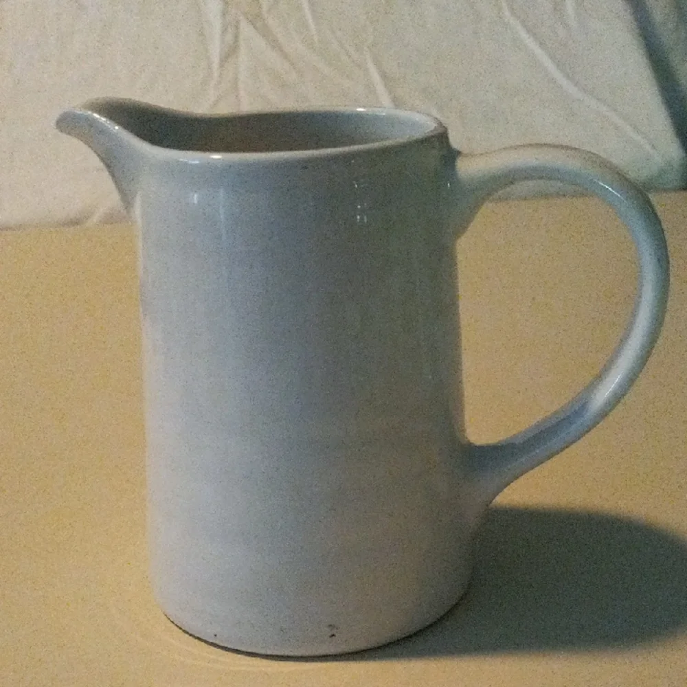 IKEA White Ceramic Art Collection